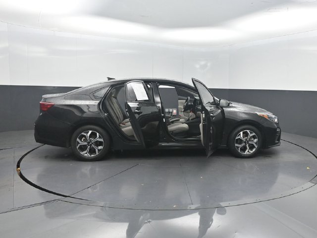 Used 2019 Kia Forte LXS FWD image 28