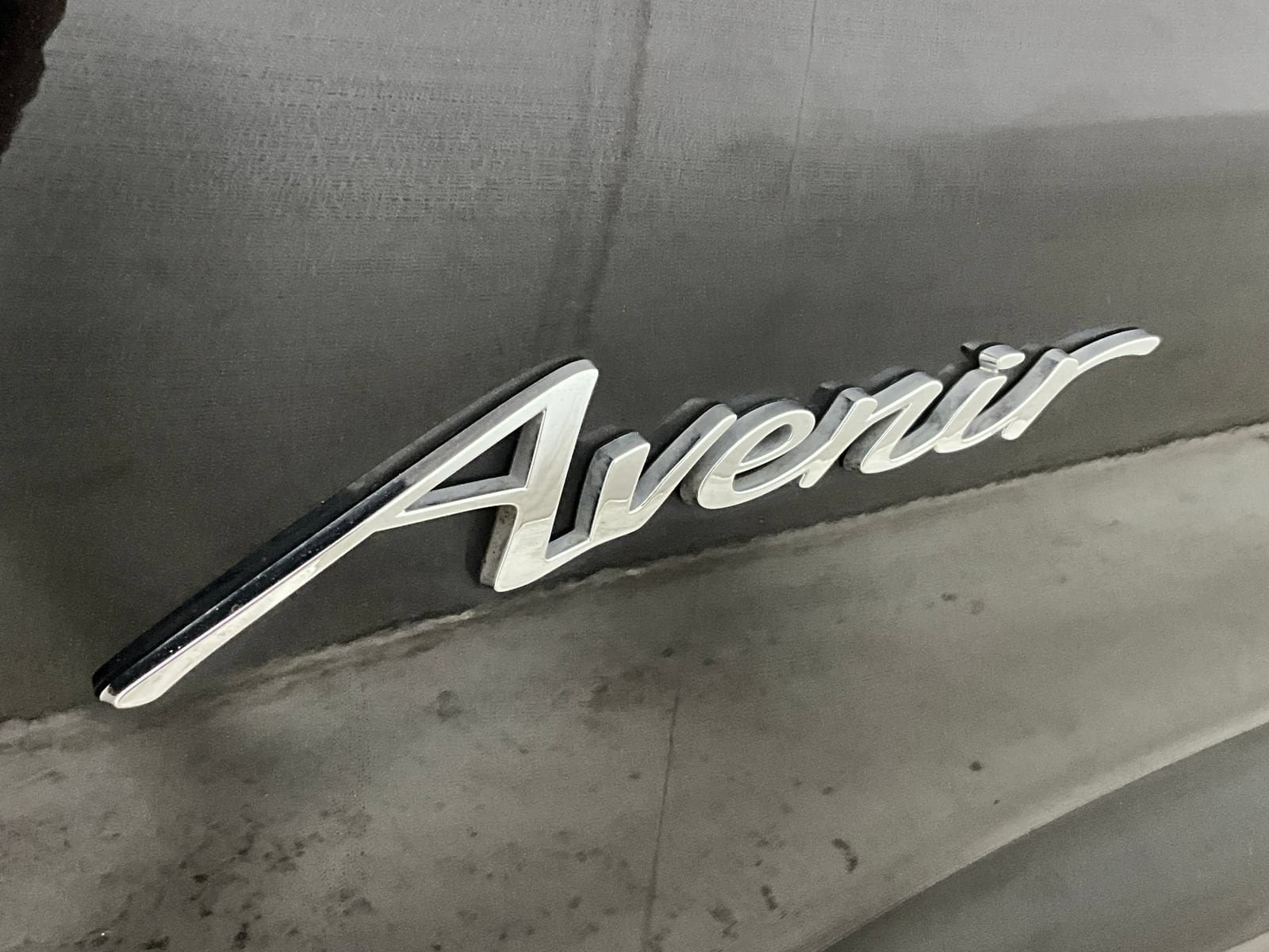 Used 2025 Buick Enclave Avenir AWD/4WD image 10