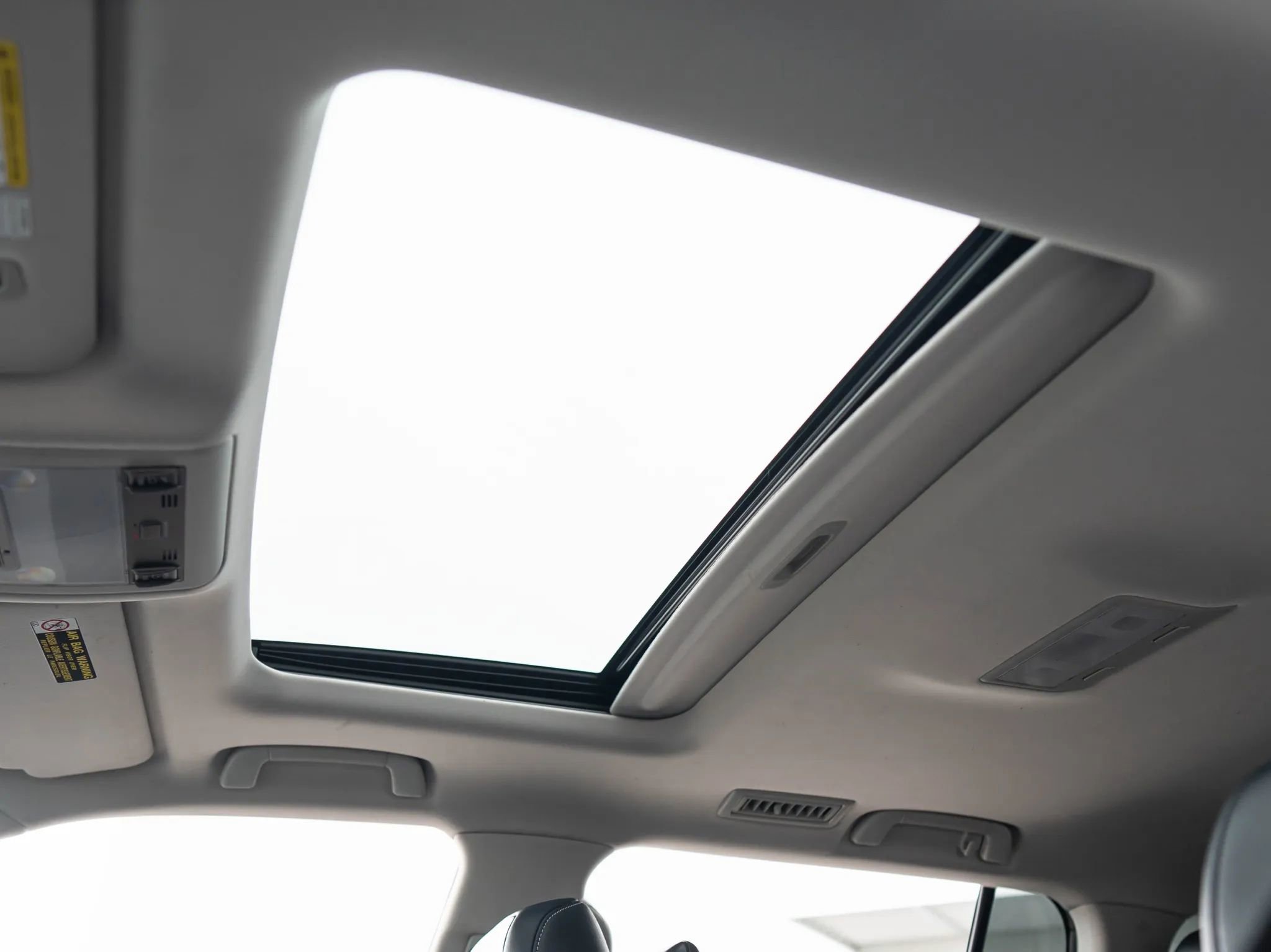 Used 2015 Lexus LX 570 4WD image 48