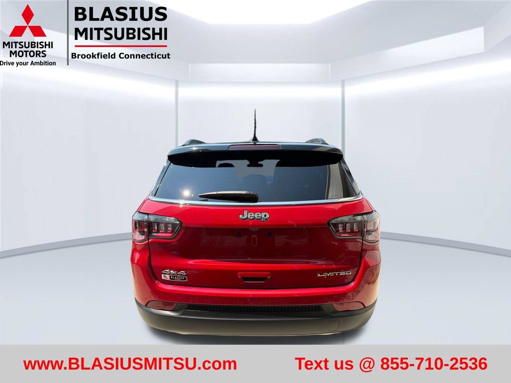 Used 2023 Jeep Compass Limited w/ Sun and Sound Group AWD/4WD image 10
