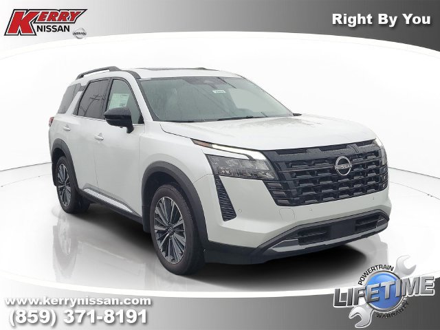 New 2026 Nissan Pathfinder Platinum w/ Cargo Package