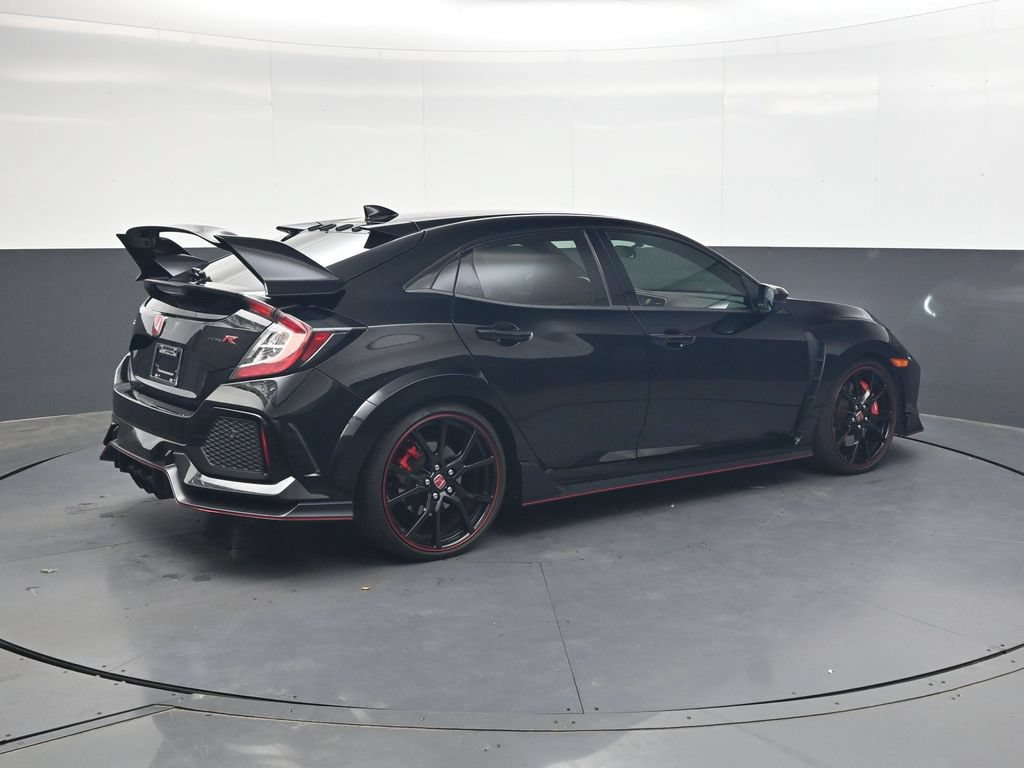 Used 2017 Honda Civic Type R image 4