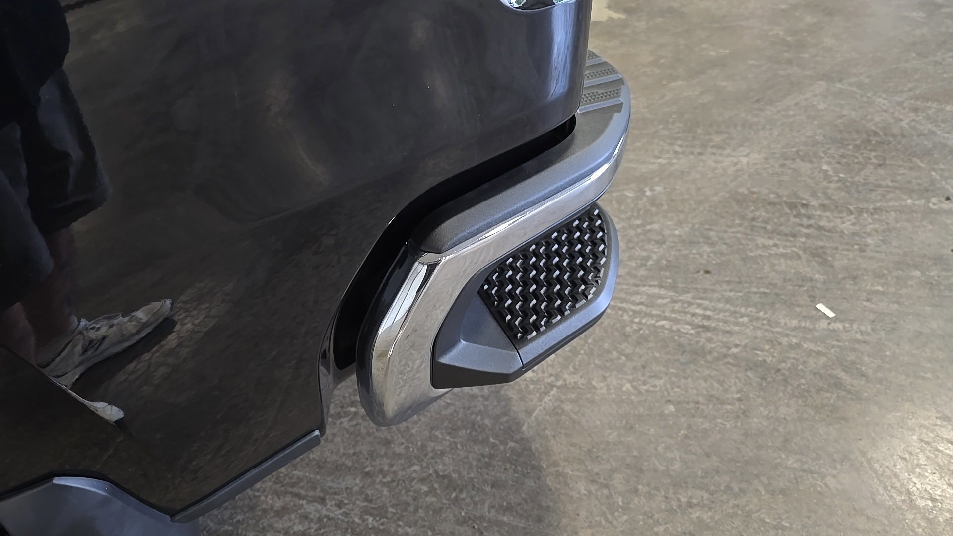 New 2026 Chevrolet Silverado 1500 LTZ w/ LTZ Premium Package image 7