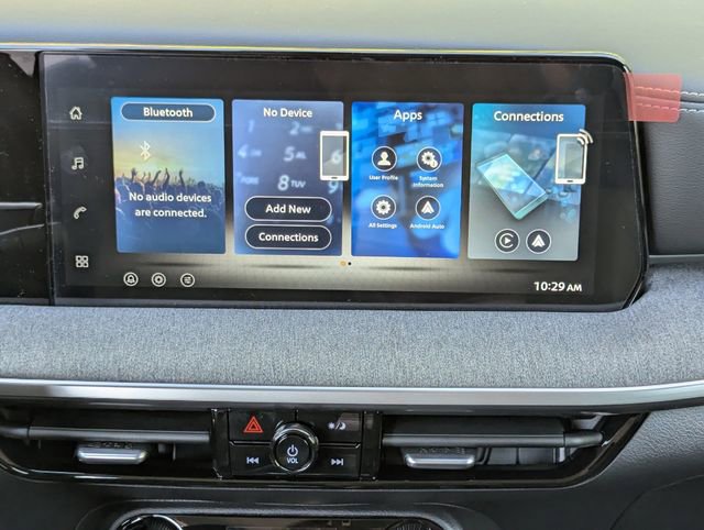 New 2026 Nissan Kicks SV image 17