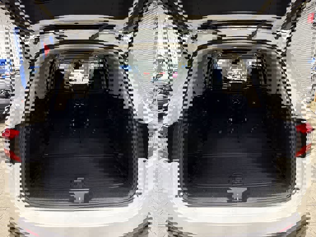 Used 2023 Honda Pilot Elite image 11