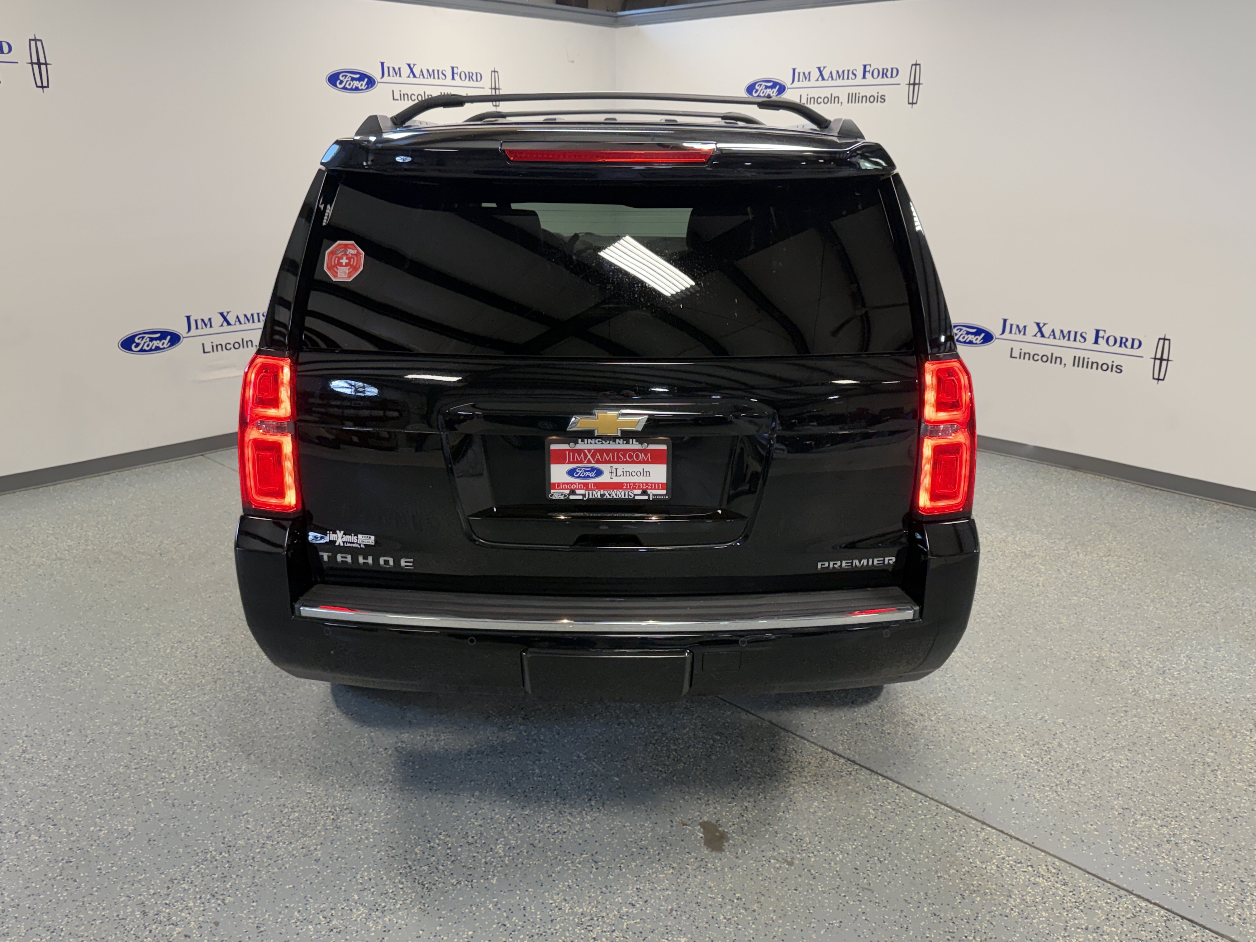 Used 2020 Chevrolet Tahoe Premier AWD/4WD image 35