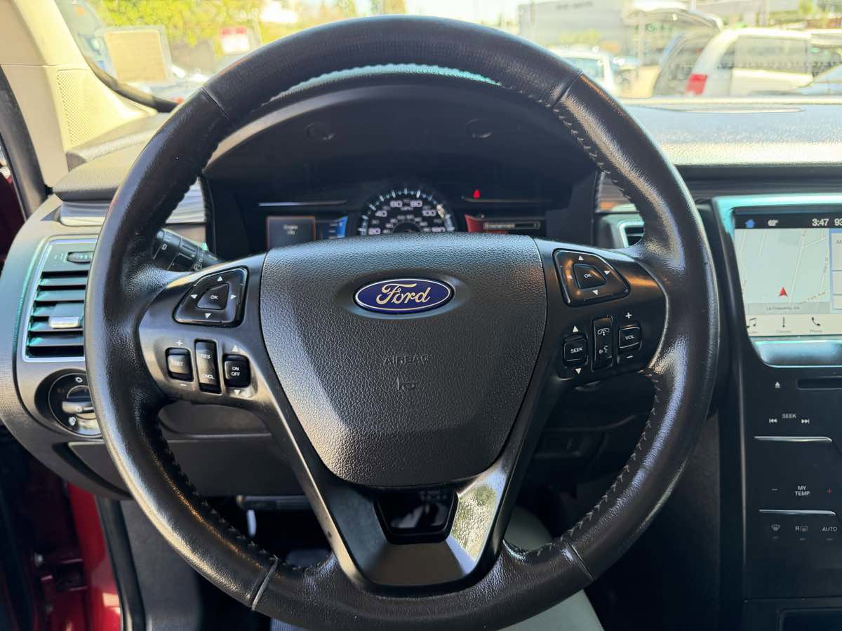 Used 2017 Ford Flex SEL w/ Equipment Group 202A image 9