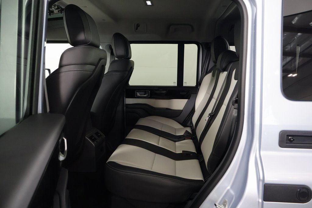 Used 2024 INEOS Grenadier image 11