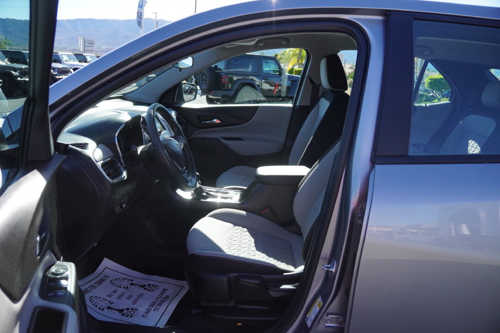 Used 2024 Chevrolet Equinox LS FWD image 29