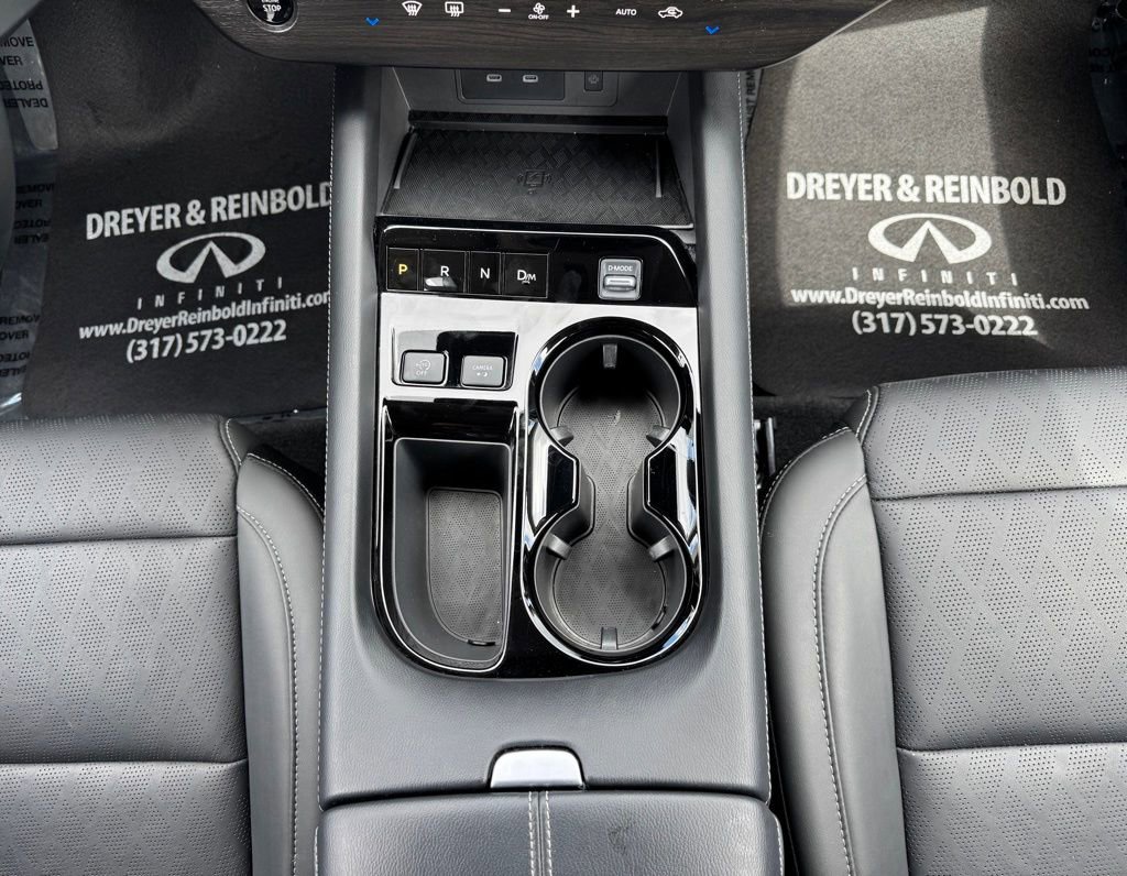 Used 2025 Nissan Murano Platinum AWD/4WD image 23