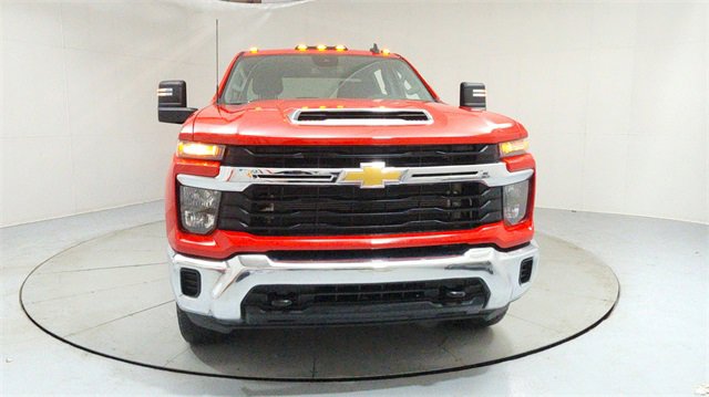 Used 2024 Chevrolet Silverado 2500 LT image 8