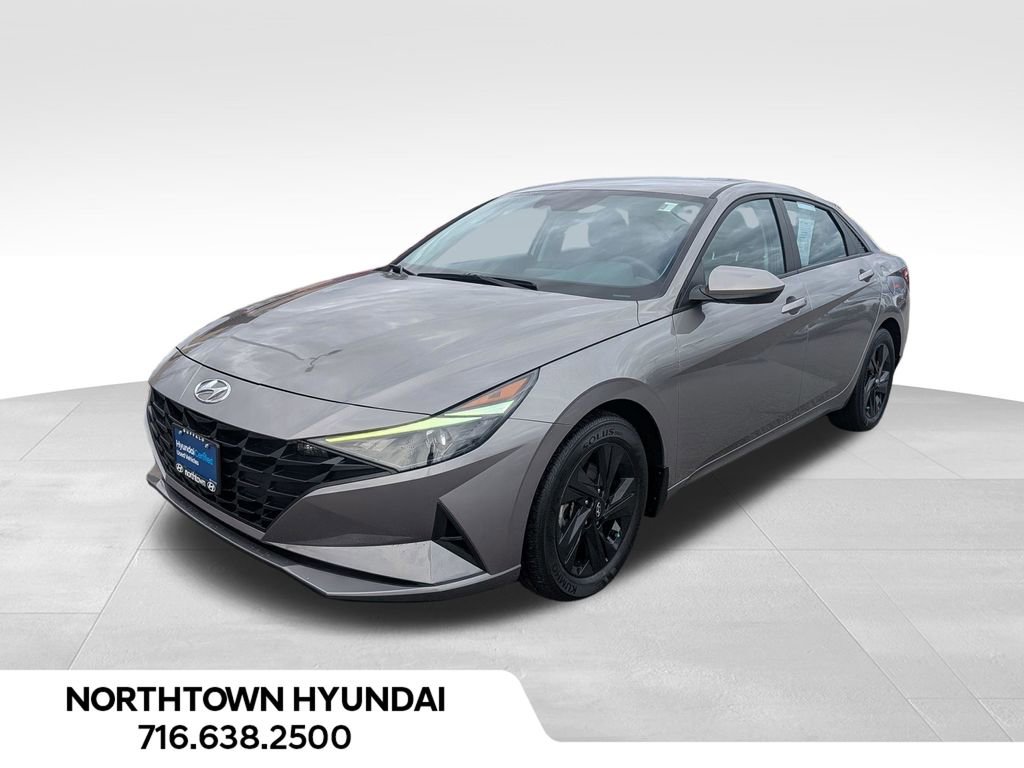 Certified 2023 Hyundai Elantra SEL image 1
