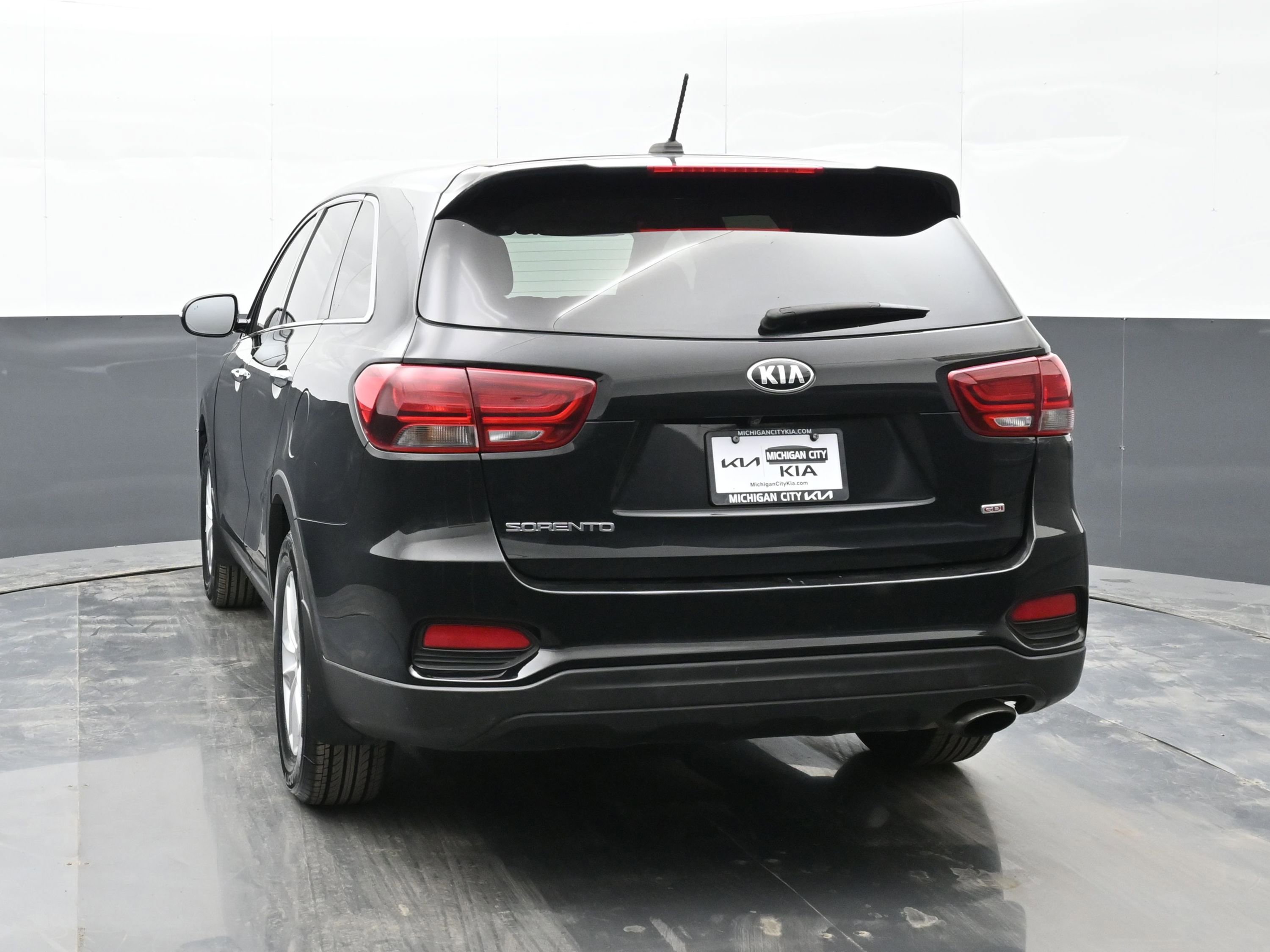 Used 2020 Kia Sorento LX image 7