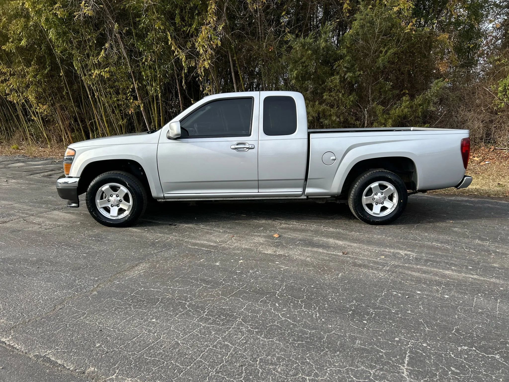 Used 2012 GMC Canyon SLE image 10