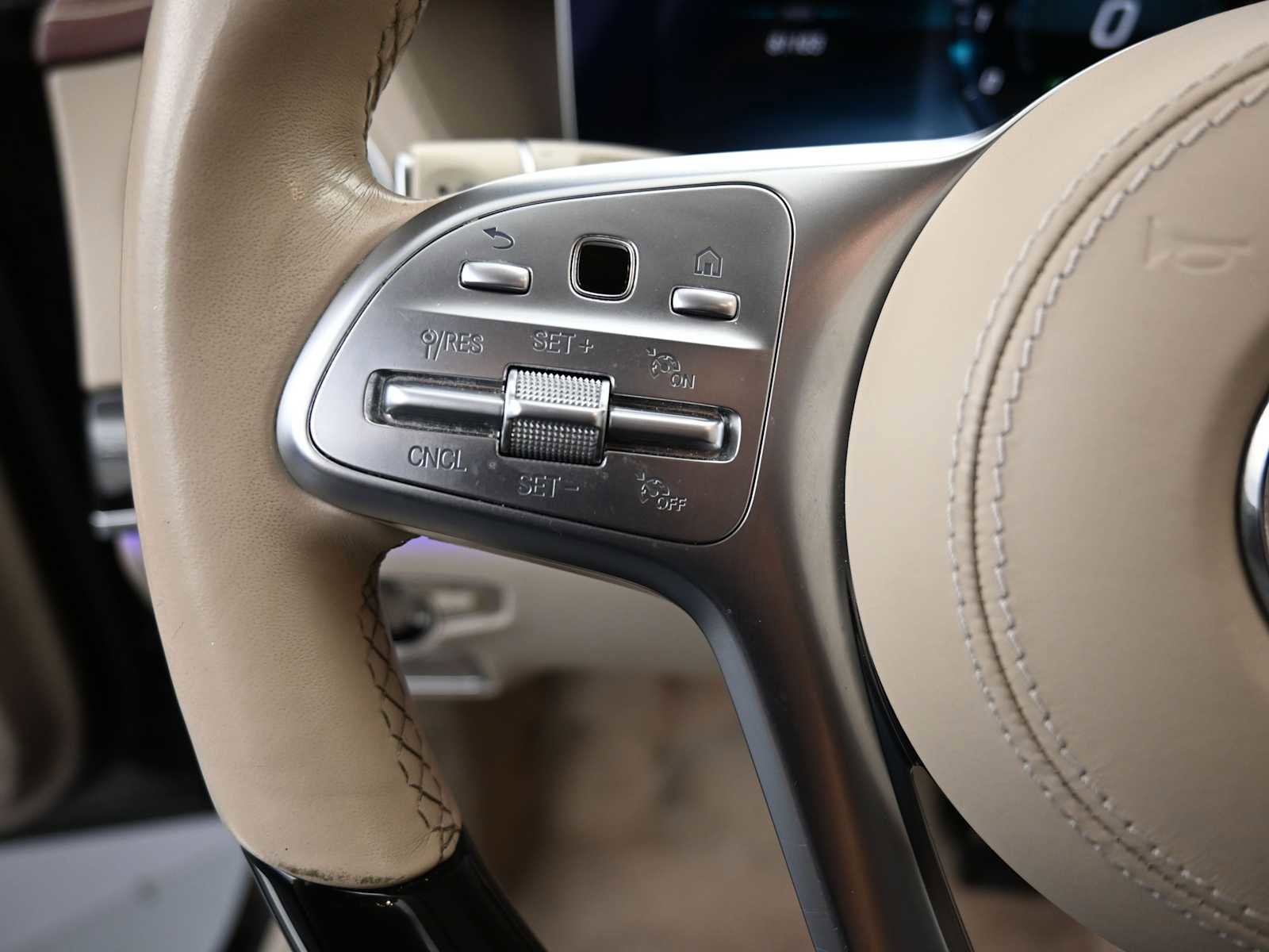 Used 2018 Mercedes-Benz S 560 Sedan image 12