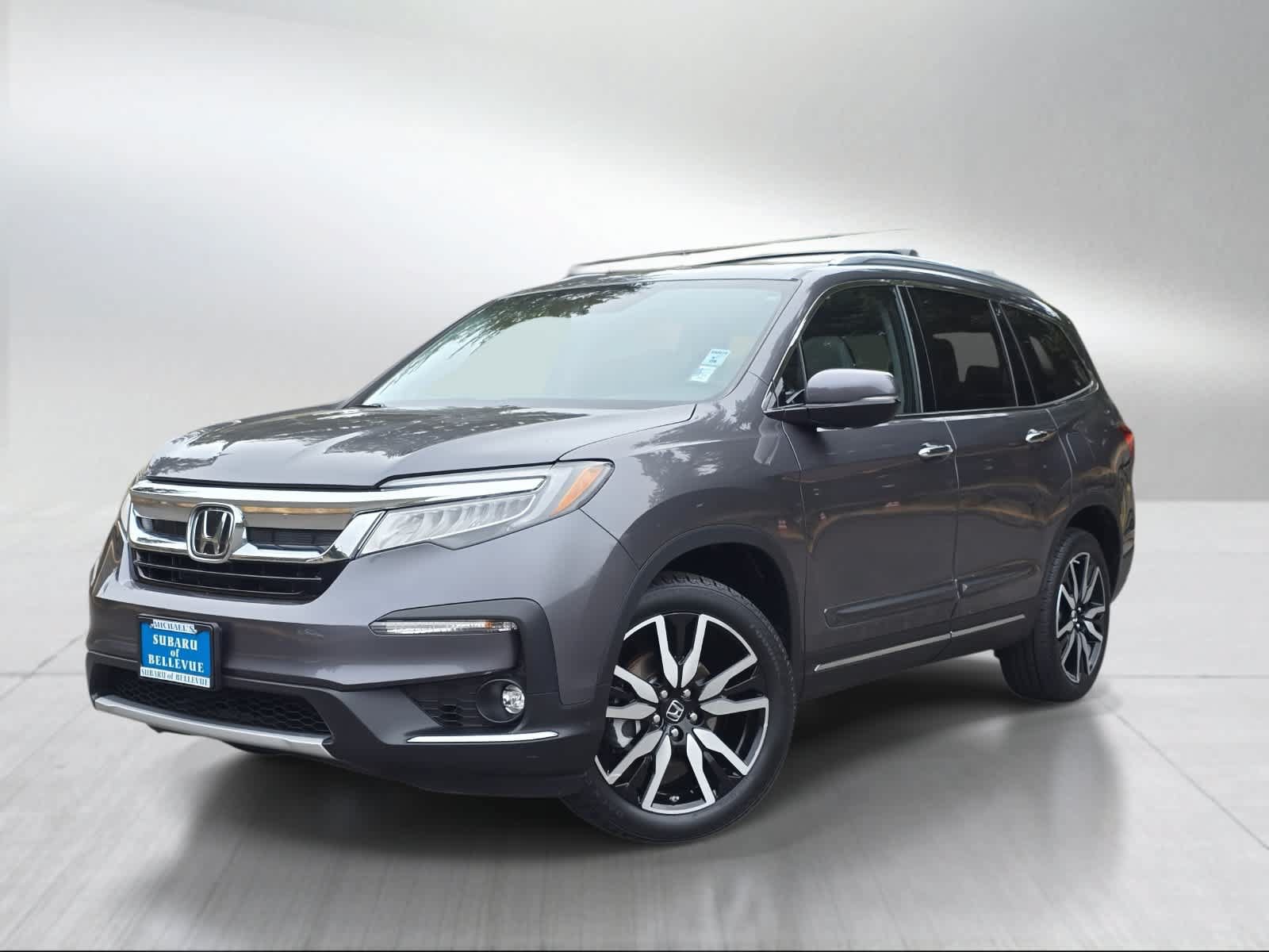 Used 2019 Honda Pilot Touring image 1