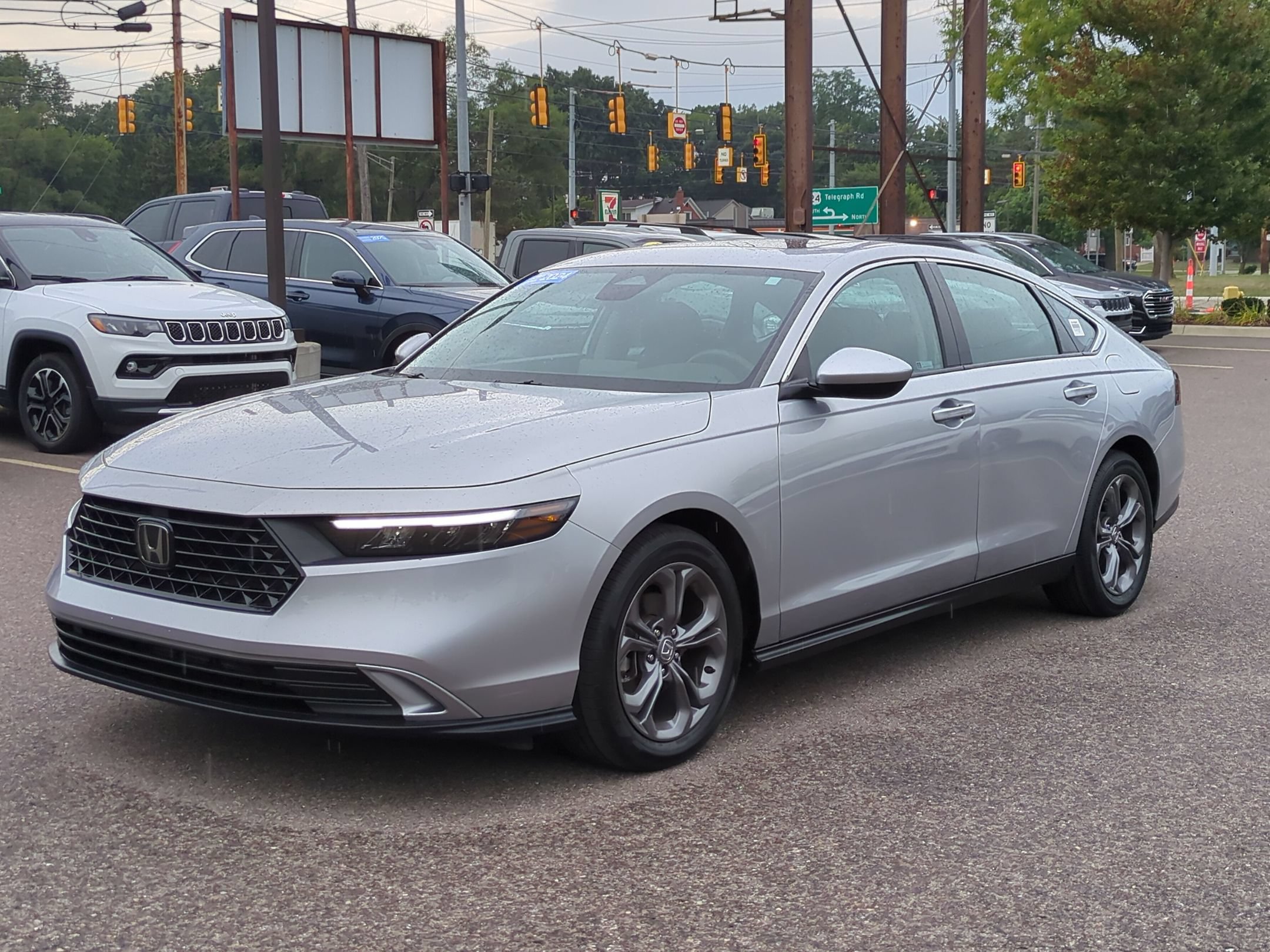 Certified 2024 Honda Accord EX image 1