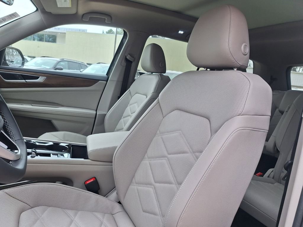 New 2026 Volkswagen Atlas SE image 11