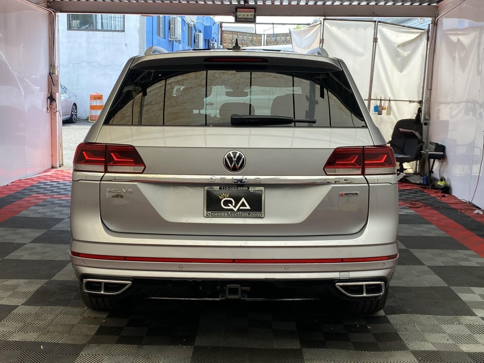 Used 2021 Volkswagen Atlas SEL Premium AWD/4WD image 5