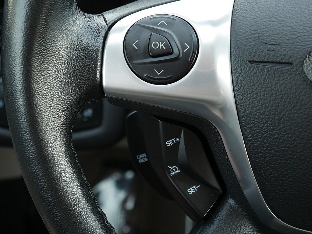 Used 2015 Ford Escape Titanium AWD/4WD image 31