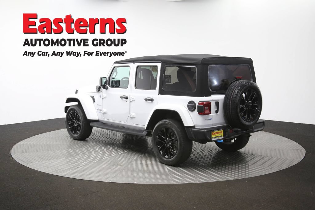 Used 2022 Jeep Wrangler Unlimited Sahara w/ Cold Weather Group AWD/4WD image 65