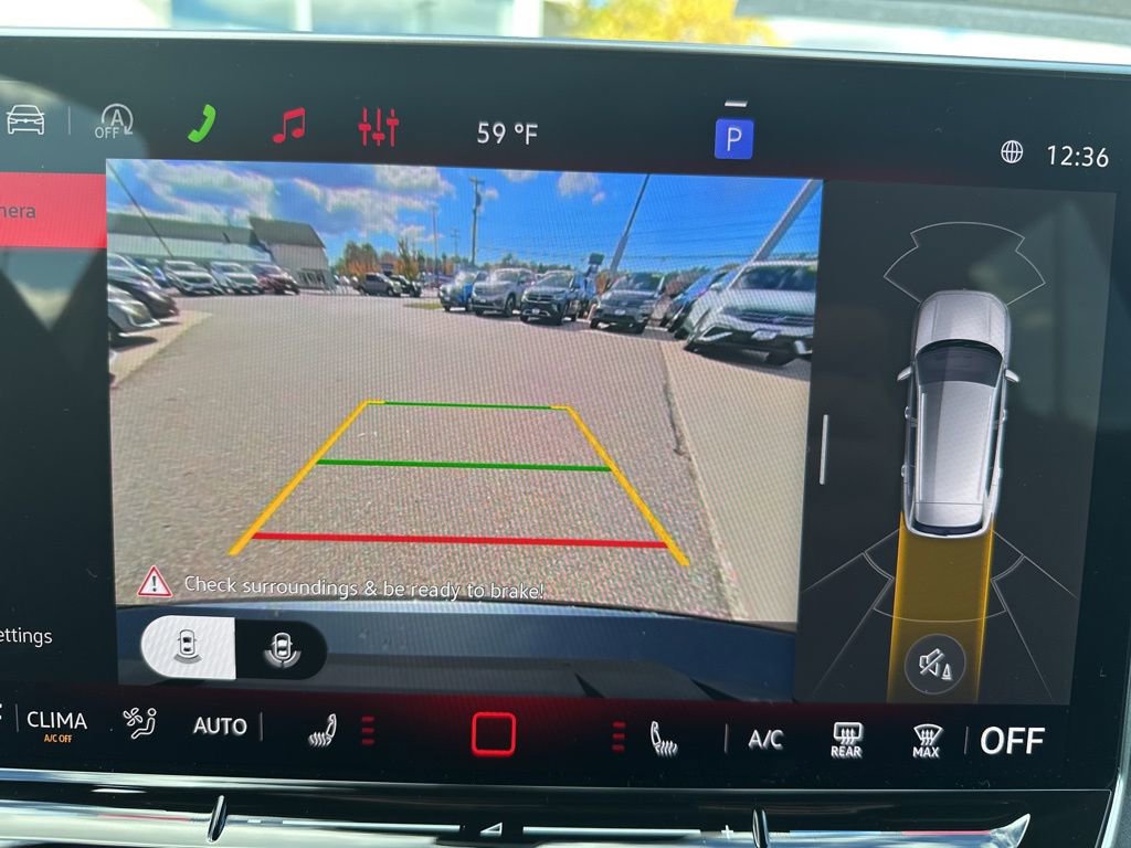 New 2026 Volkswagen Tiguan SE R-Line image 18