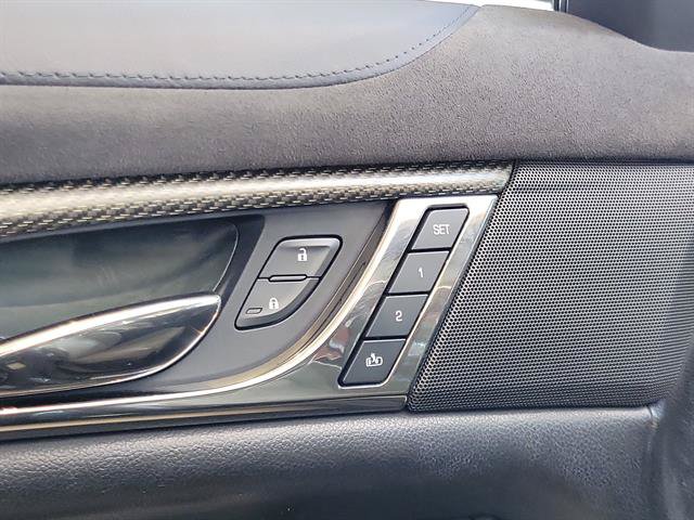 Used 2017 Cadillac CTS V w/ Carbon Fiber Package RWD image 38