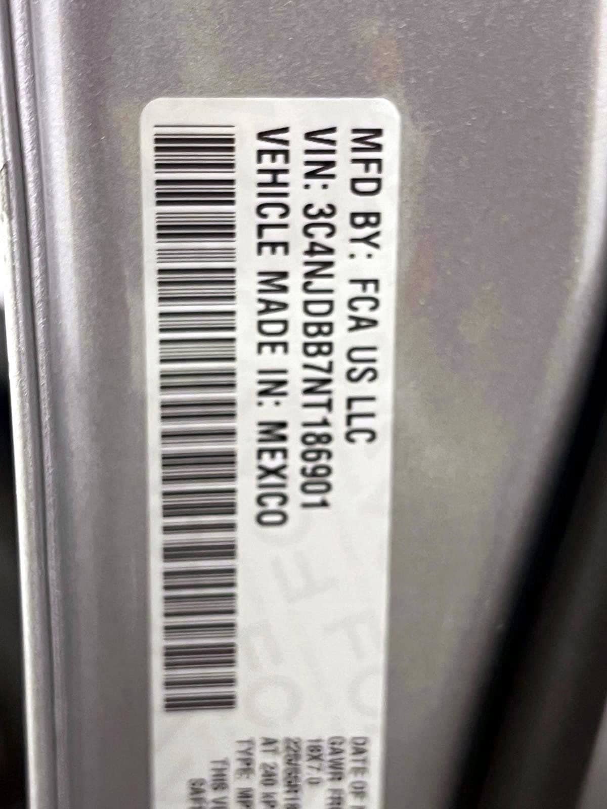 Used 2022 Jeep Compass Latitude AWD/4WD image 19