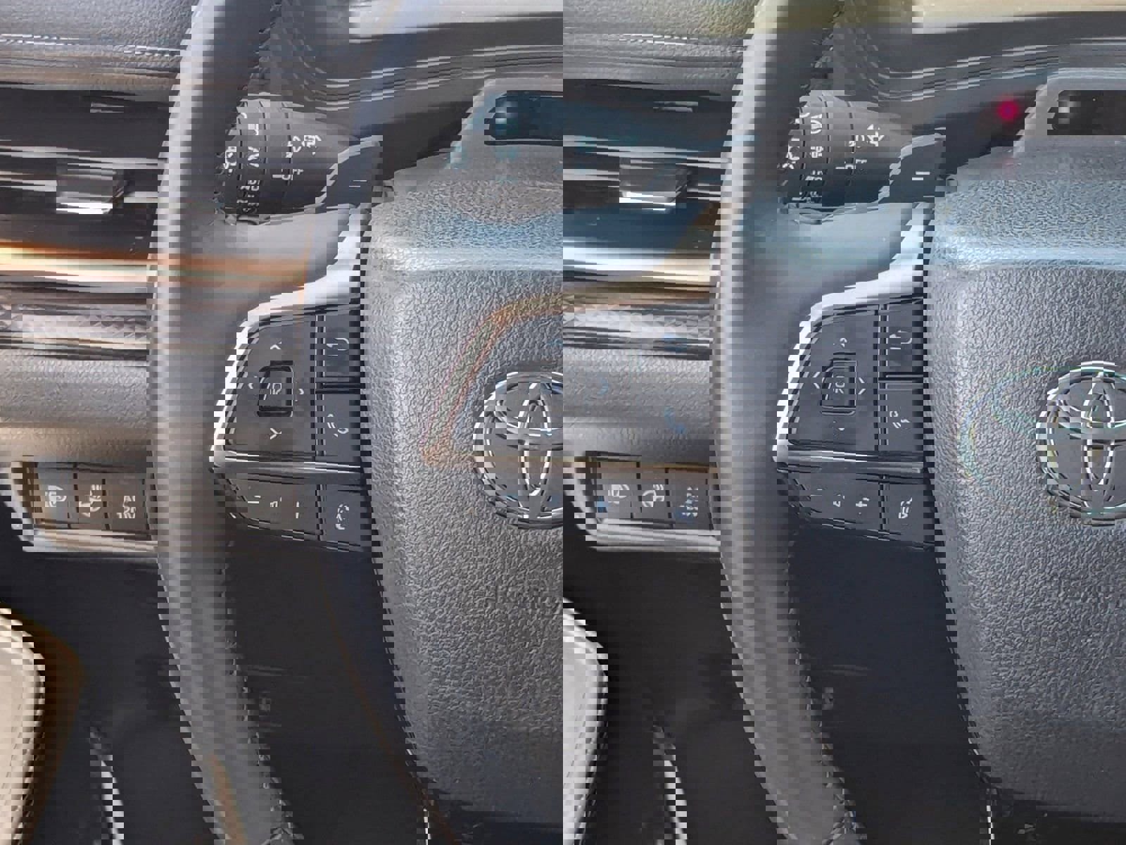 Used 2024 Toyota Grand Highlander AWD Hybrid image 20