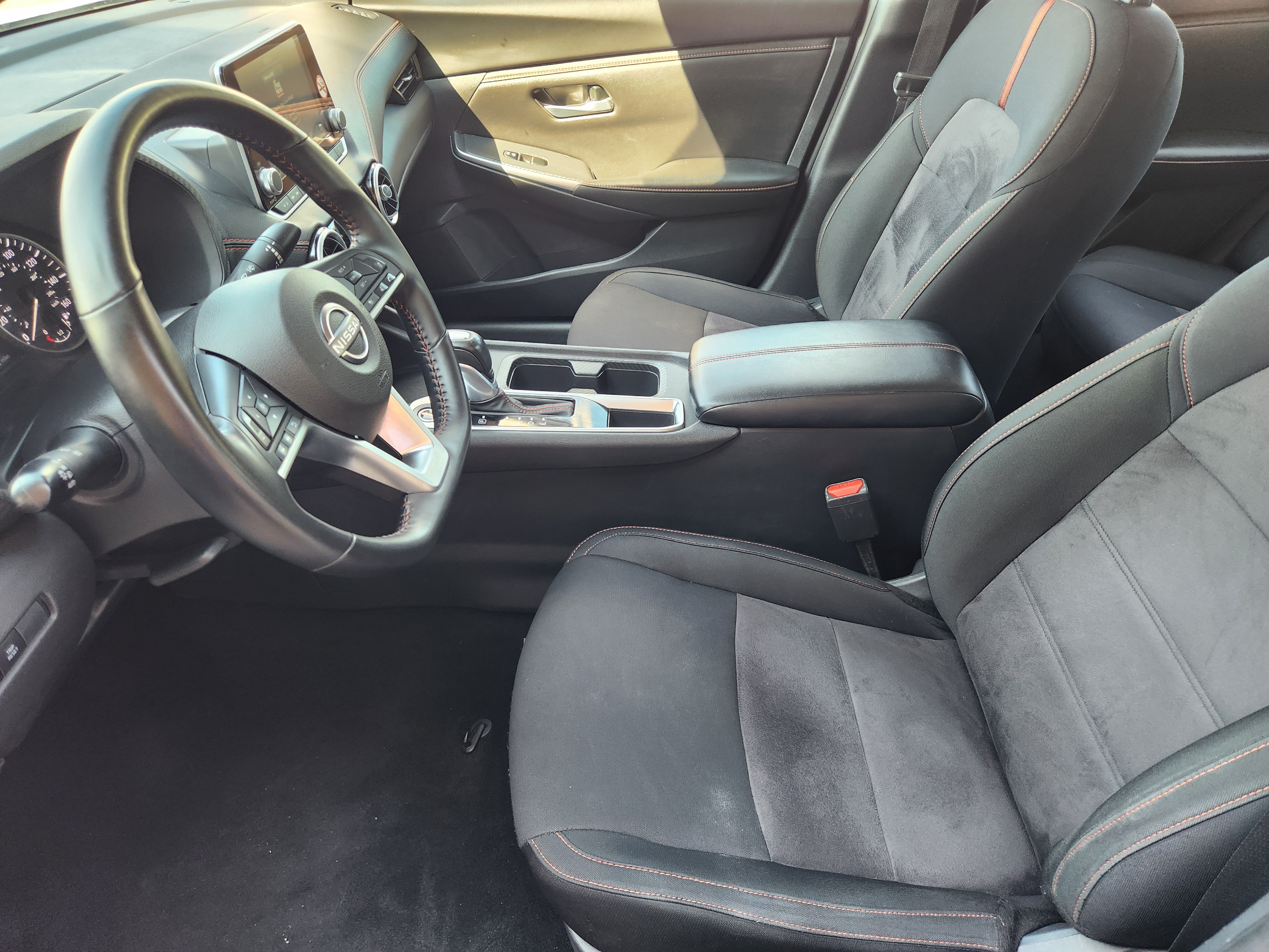 Used 2025 Nissan Sentra SR FWD image 14