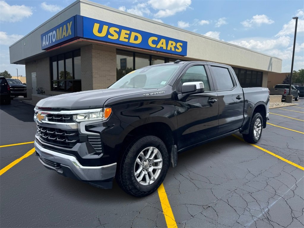 Used 2023 Chevrolet Silverado 1500 LT image 1