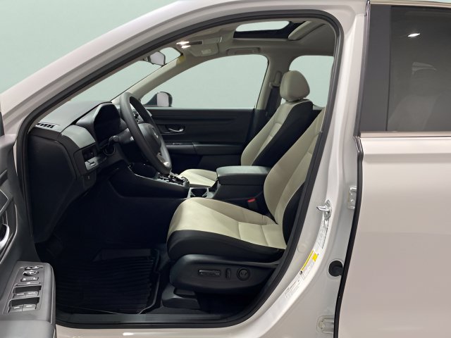 Used 2024 Honda CR-V EX image 11
