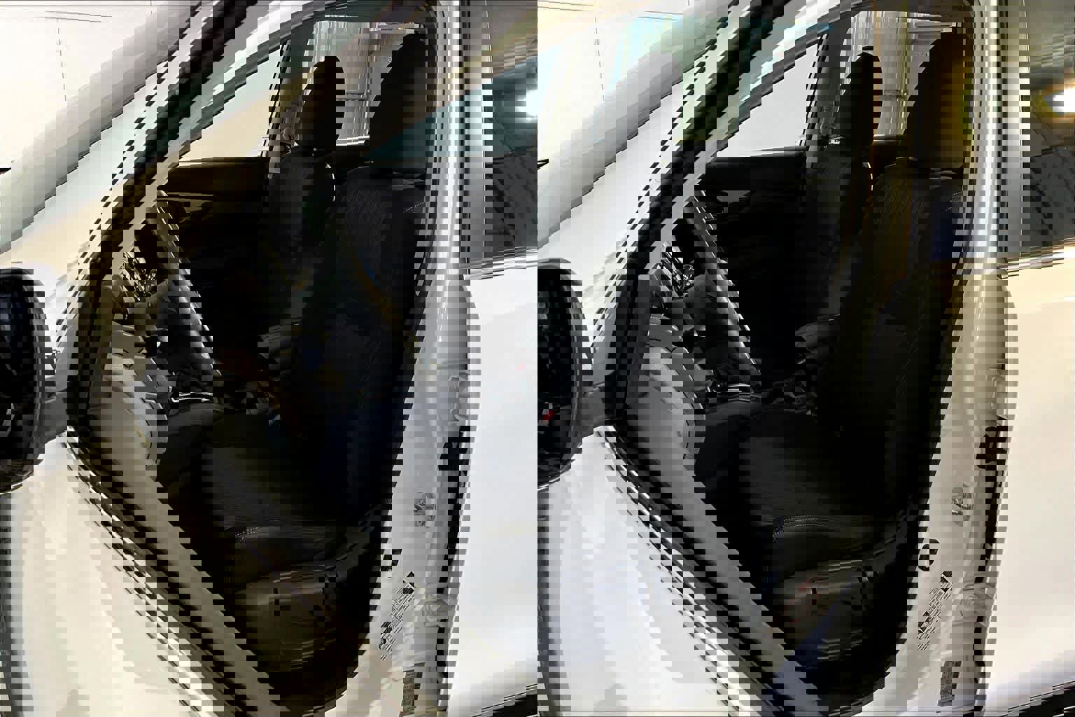 Used 2019 Nissan Rogue S image 23