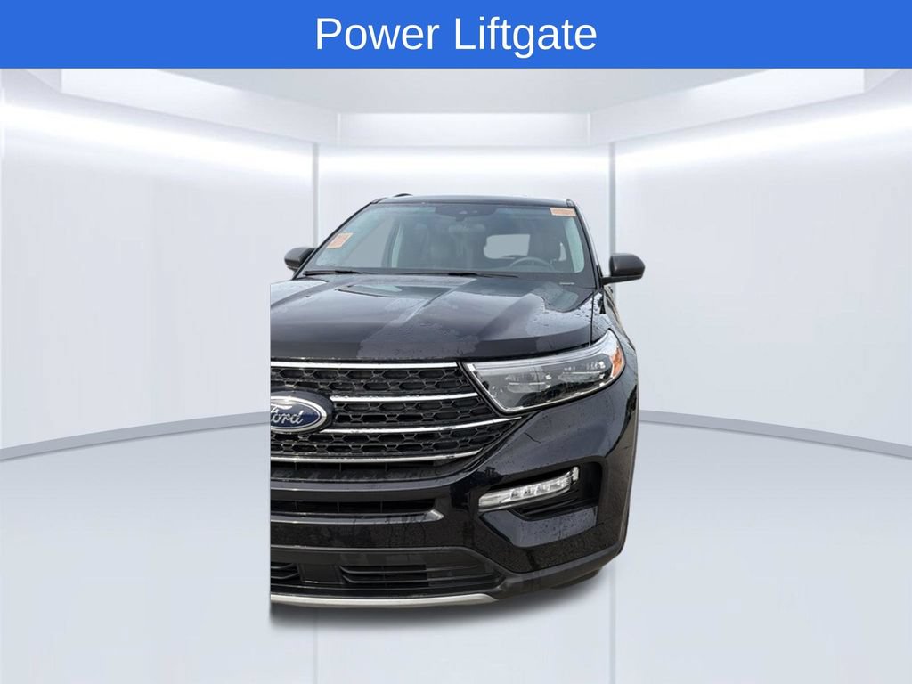 Used 2024 Ford Explorer XLT w/ Equipment Group 202A AWD/4WD image 11