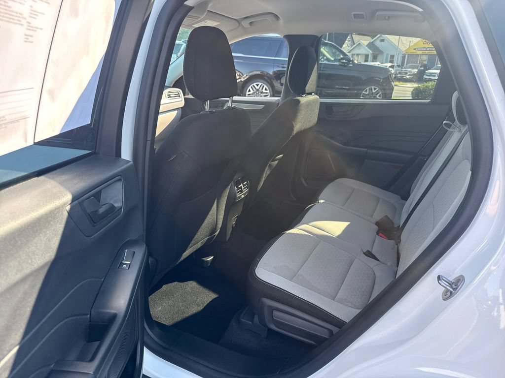 Used 2025 Ford Escape Active w/ Tech Pack #1 FWD image 12