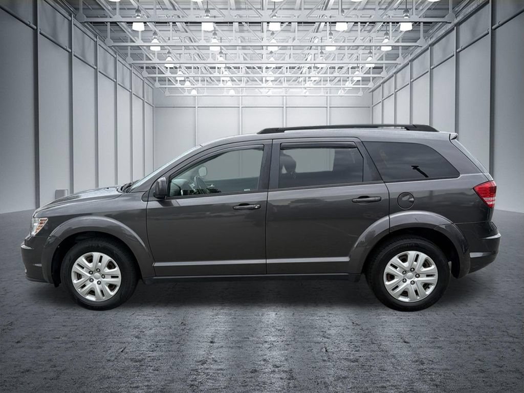 Used 2017 Dodge Journey SE w/ Flexible Seating Group FWD image 6