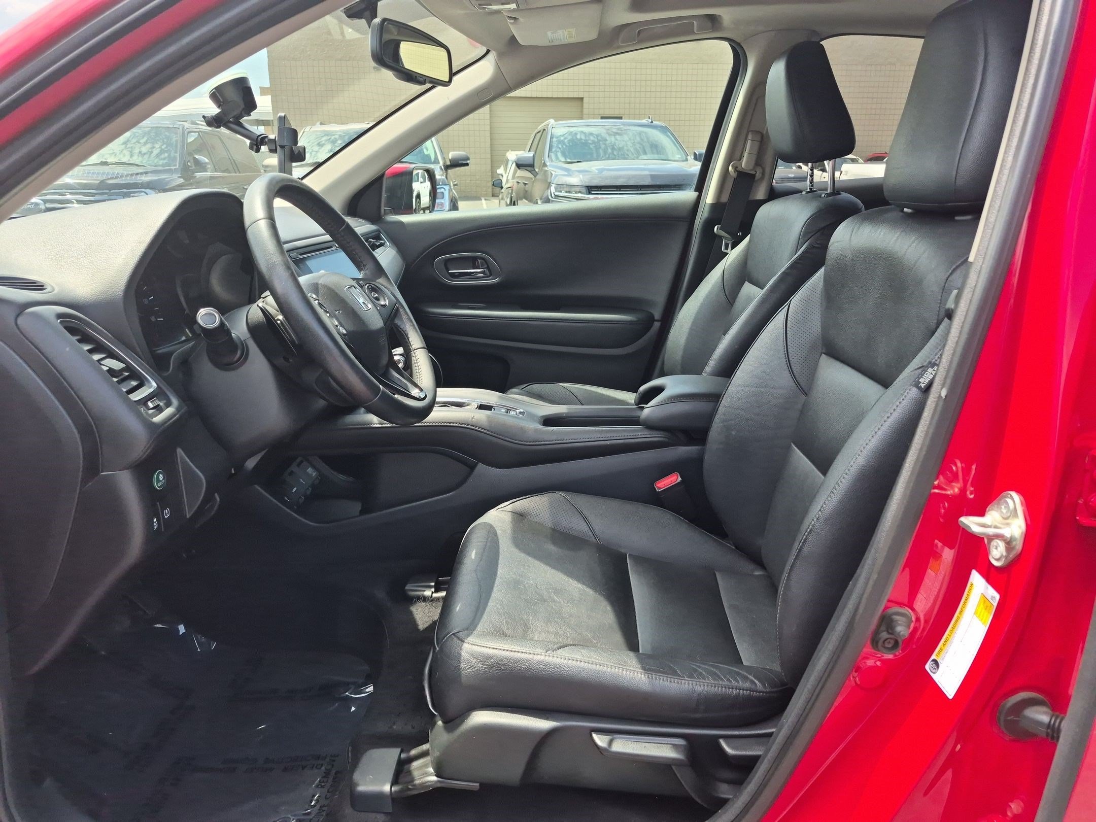 Used 2017 Honda HR-V EX-L image 17