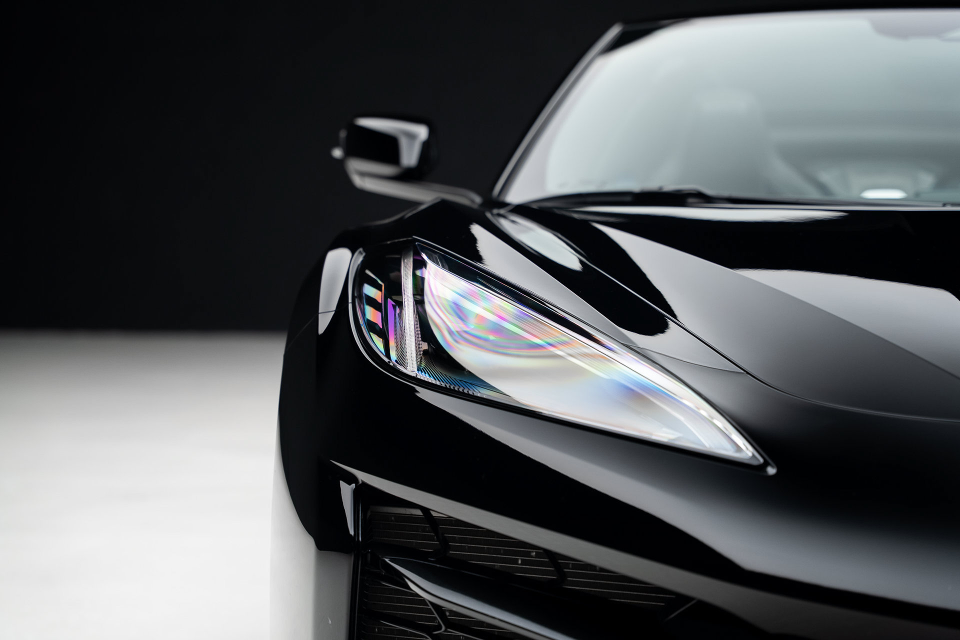Used 2024 Chevrolet Corvette Z06 RWD image 11