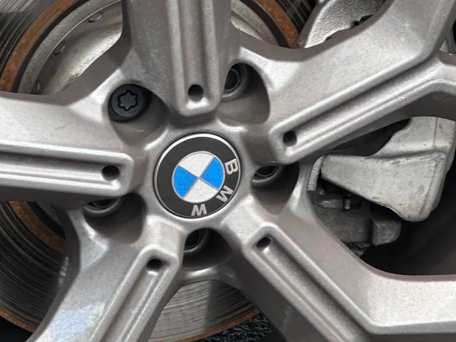 Used 2024 BMW X4 xDrive30i w/ Premium Package AWD/4WD image 9