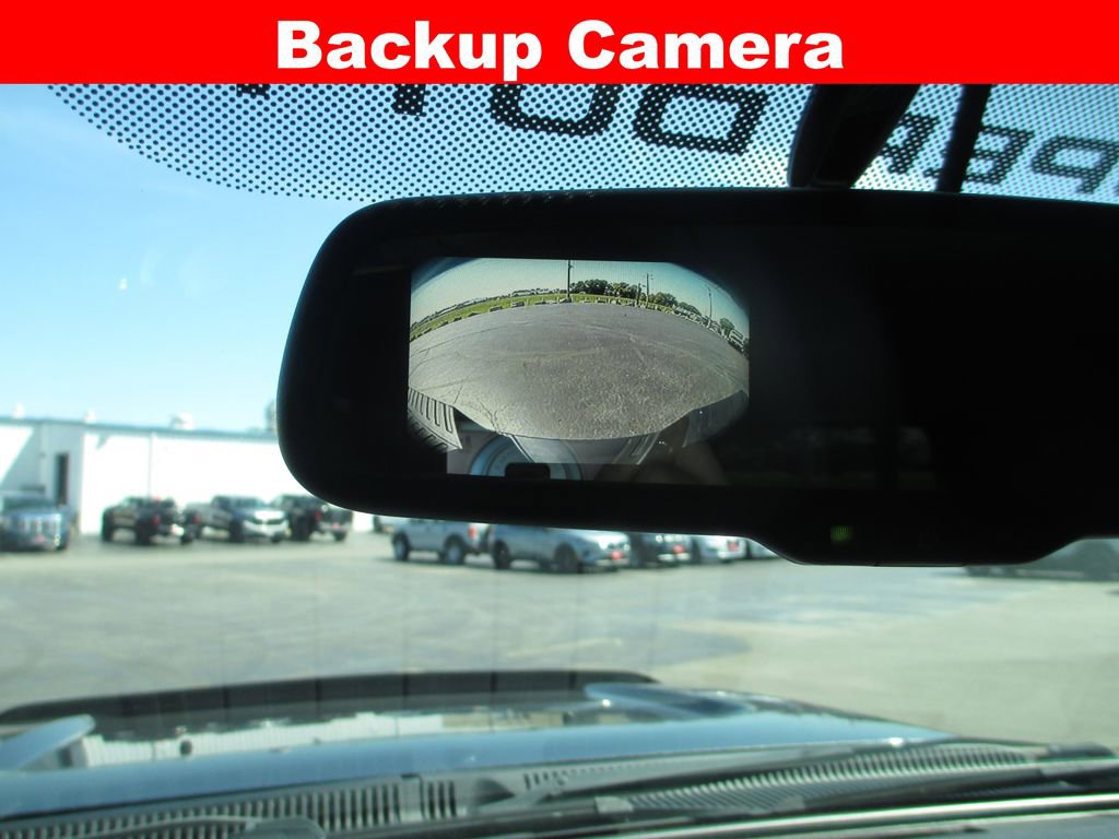 Used 2016 Ford F250 XLT w/ XLT Premium Package AWD/4WD image 15
