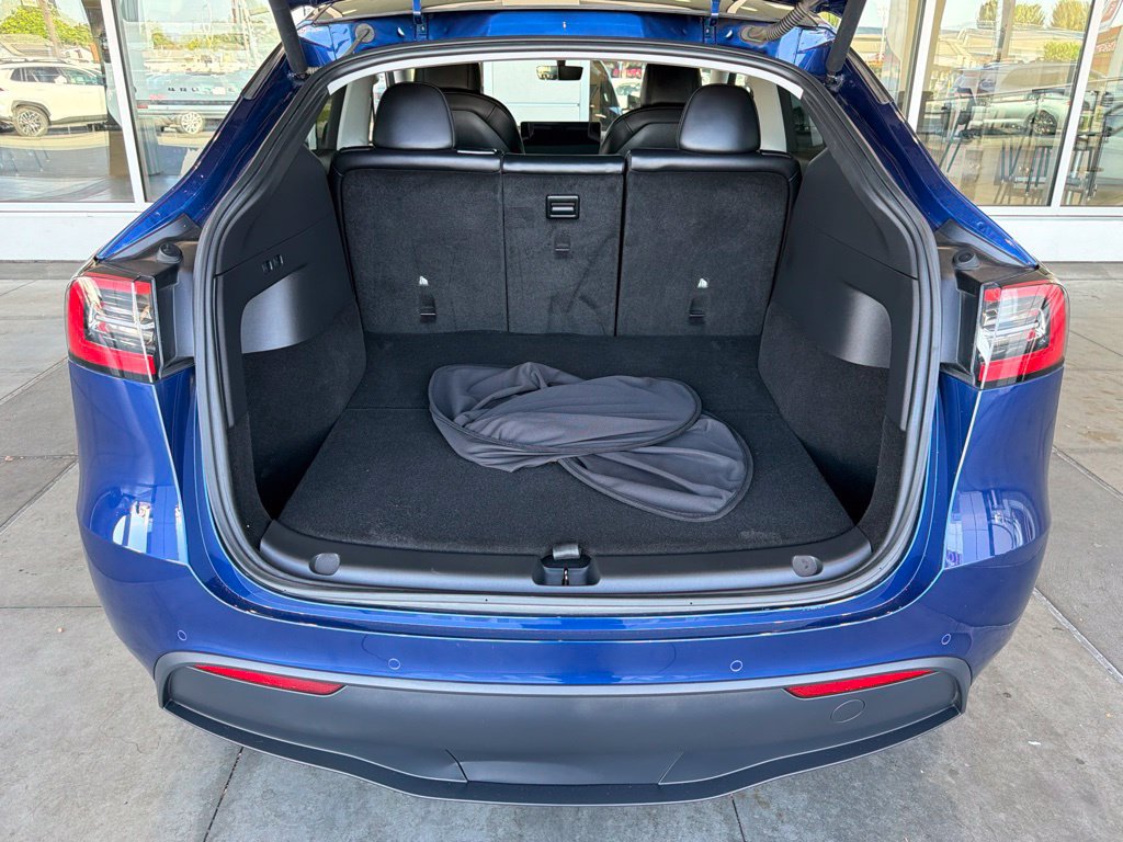 Used 2021 Tesla Model Y Long Range AWD/4WD image 15