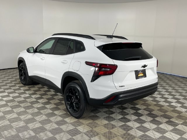Certified 2026 Chevrolet Trax LT w/ Driver Confidence Package FWD image 20