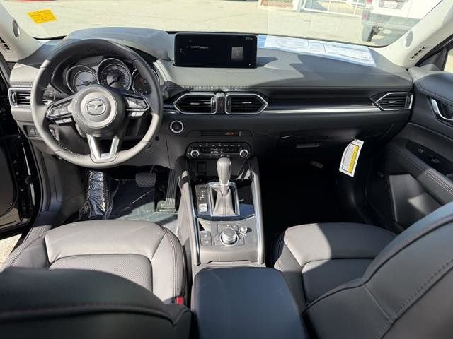 New 2025 MAZDA CX-5 Carbon Edition image 15