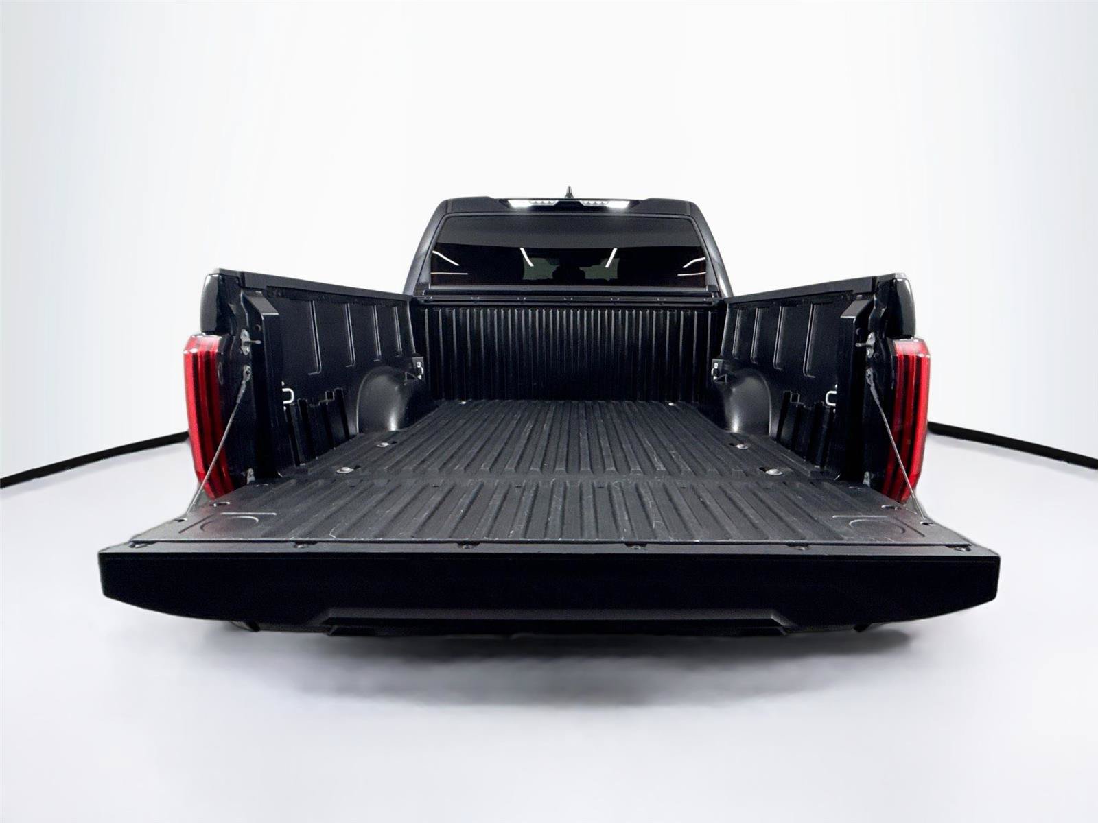 Used 2024 Toyota Tundra SR AWD/4WD image 35