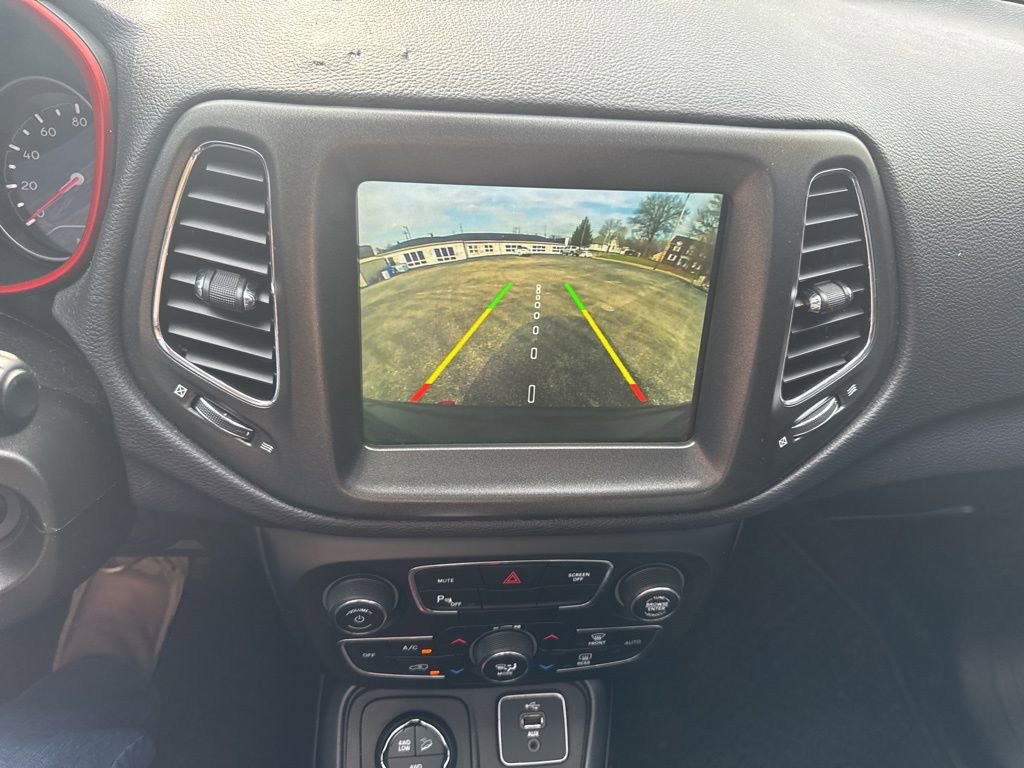 Used 2018 Jeep Compass Trailhawk w/ Leather Interior Group image 39