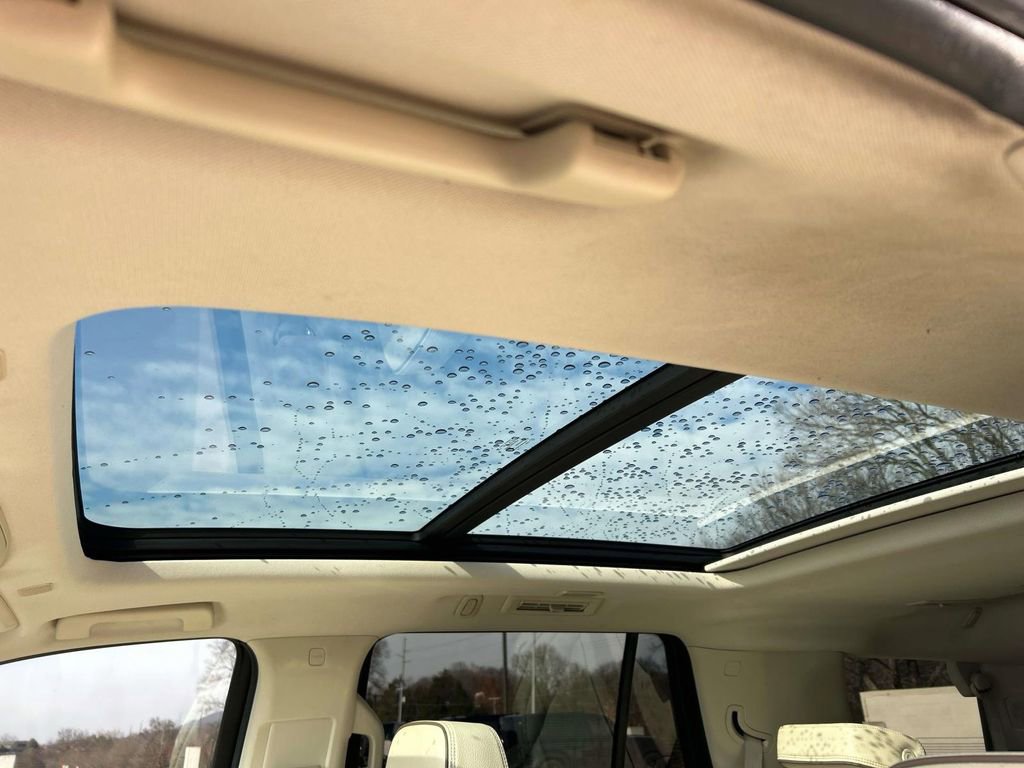 Used 2022 GMC Yukon Denali image 31