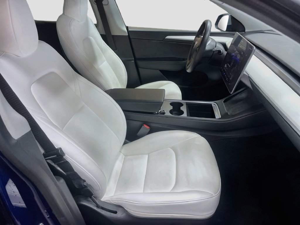 Used 2023 Tesla Model Y Long Range AWD/4WD image 27
