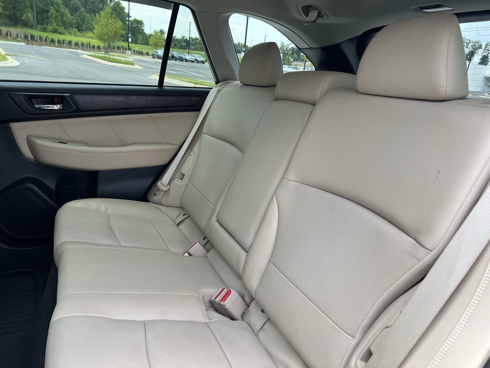 Used 2019 Subaru Outback 2.5i Limited AWD/4WD image 33