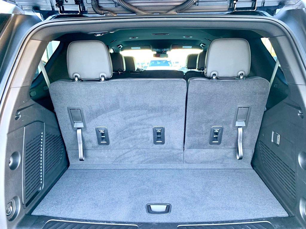 Used 2023 GMC Yukon SLT image 23