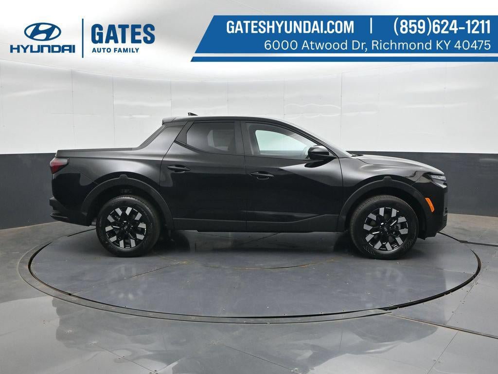 New 2027 Hyundai Santa Cruz SE AWD/4WD image 3
